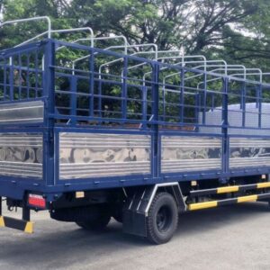 Alternative view of Giá Xe Tải Teraco Tera 245SL E5 2.5 Tấn Thùng Bạt Dài 6m2