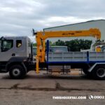 Xe Tải Chenglong 3 Chân 10T2 Gắn Cẩu Soosan 7 Tấn 6 Khúc SCS746L