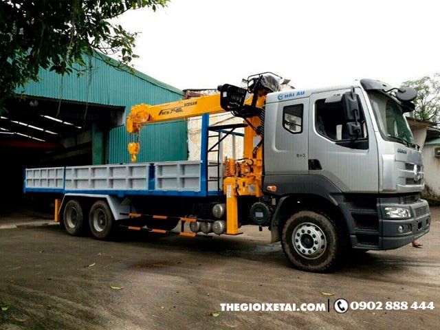 Xe Tải Chenglong 3 Chân 10T2 Gắn Cẩu Soosan 7 Tấn 6 Khúc SCS746L - Ảnh 2