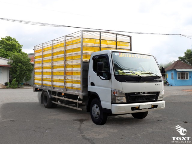 Xe Tải Chở Gia Cầm Fuso Canter 6.5 1T6