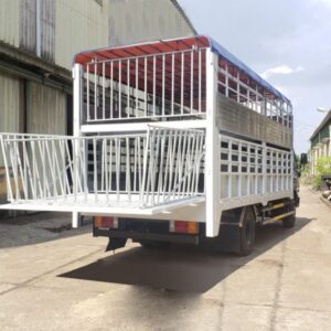 Xe Tải Chở Gia Súc Hyundai Mighty HD110XL 6 Tấn