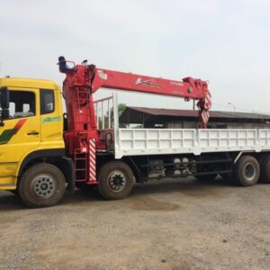 Alternative view of Xe Tải Dongfeng 4 Chân 12 Tấn Lắp Cẩu Unic 12 Tấn UR-V1204