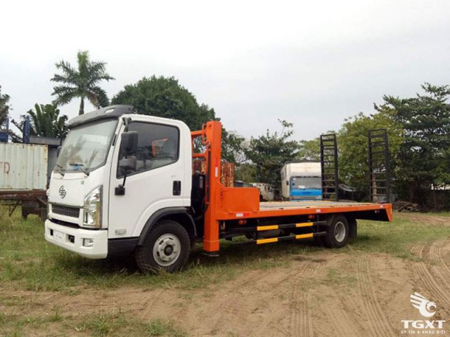Xe Tải Faw 5T7 Nâng Đầu Chở Máy Chuyên Dùng - Ảnh 2
