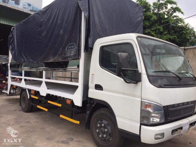 Xe Tải Fuso Canter 8.2HD 3T7 Chở Mô Tô Xe Máy - Ảnh 3