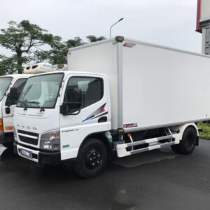 Alternative view of Xe Tải Fuso Canter 4.99 1.9 Tấn Thùng Bảo Ôn