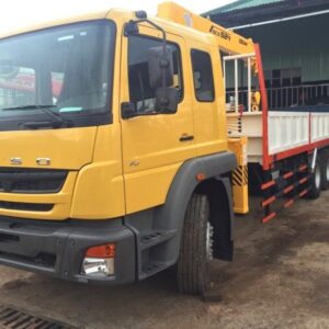Alternative view of Xe Tải FUSO 3 Chân 12 Tấn Gắn Cẩu Soosan 5 Tấn 4 Khúc