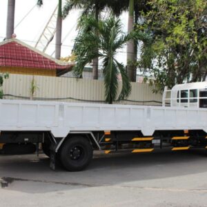 Alternative view of Xe Tải Hino FC9JN7A 6.5 Tấn Thùng Lửng