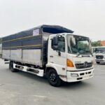 Xe Tải Hino FC9JN7A 6.5 Tấn Thùng Bạt
