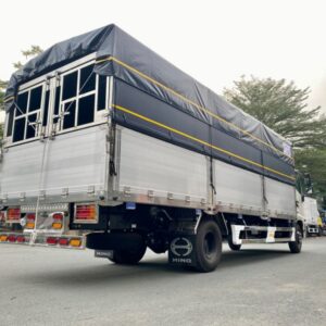 Alternative view of Xe Tải Hino FC9JN7A 6.5 Tấn Thùng Bạt