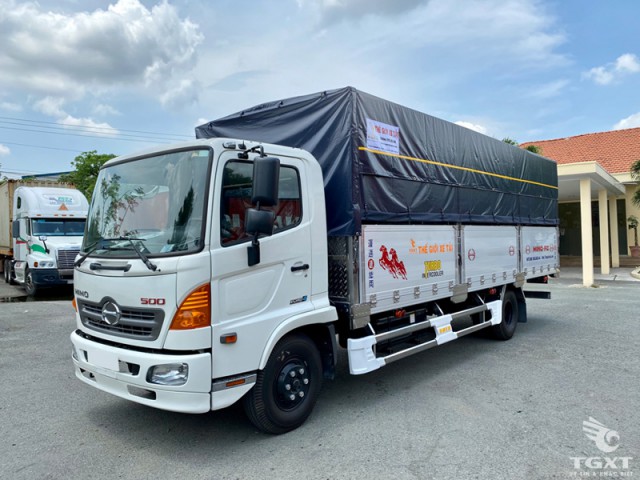 Xe Tải Hino FC9JLTC 6.4 Tấn Thùng Bạt