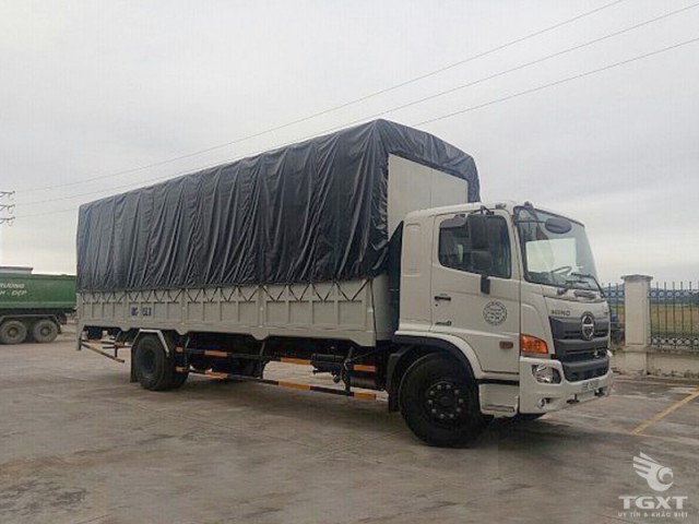 Xe Tải Hino FG 7 Tấn Chở Mô Tô Xe Máy Thùng Dài 9M - Ảnh 4