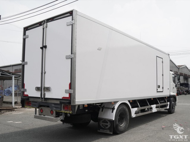 Xe Tải Hino FG8JT8A 8 Tấn Thùng Bảo Ôn - Ảnh 2