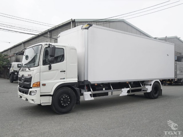 Xe Tải Hino FG8JT8A 8 Tấn Thùng Bảo Ôn - Ảnh 3