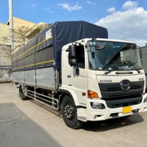 Alternative view of Xe Tải Hino FG8JT8A-PGX 7 Tấn Thùng Bạt Dài 10m
