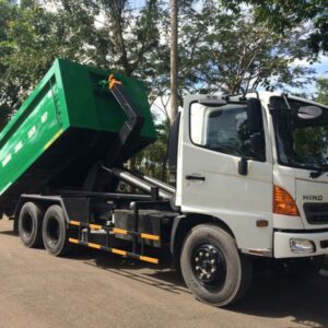 Alternative view of Xe Chở Rác Thùng Rời Hooklift Hino FM 21 Khối