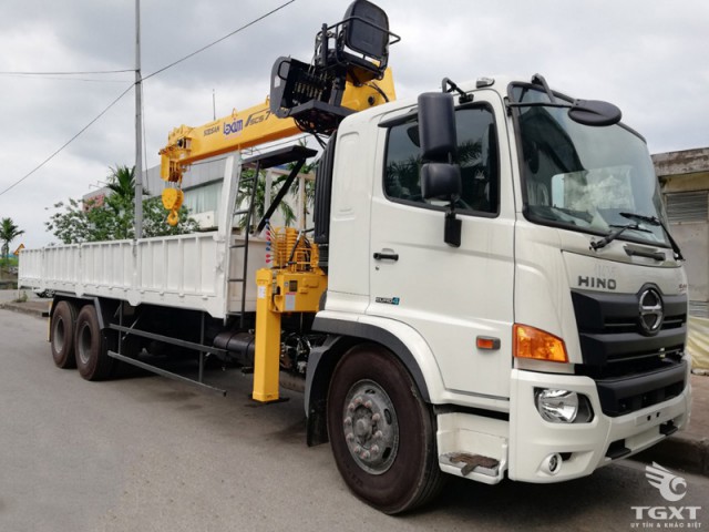 Xe Cẩu Hino FM8JW7A 9T6 Gắn Cẩu Soosan SCS746L