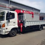 Xe Tải Hino FC9JLTC 5.3 Tấn Gắn Cẩu Unic URV344