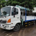 Xe Tải Hino FC9JLTA 6 Tấn Gắn Cẩu 3 Tấn 6 Khúc