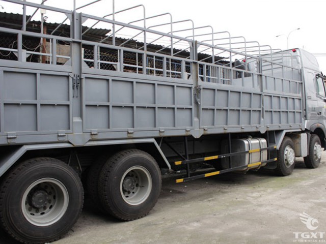 Xe Tải Howo 4 Chân Thùng Mui Bạt 17T9 - Ảnh 2