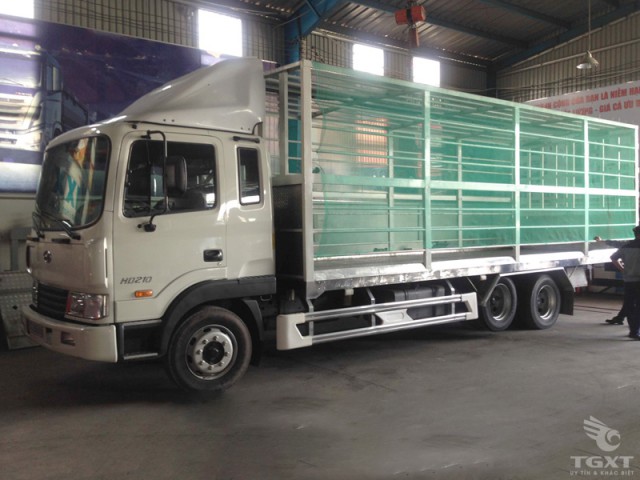 Xe Tải Hyundai HD210 Chở Gia Súc 12T5 3 Chân Rút - Ảnh 2