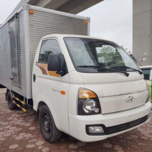 Alternative view of Xe Tải Hyundai New Porter H150 1T1 Thùng Kín Bửng Nâng