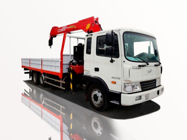 Xe Tải Hyundai HD210 10 Tấn Gắn Cẩu Palfinger 7 Tấn 3 Khúc