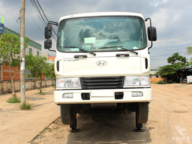 Xe Tải Hyundai HD210 Nâng Đầu Chở Máy Công Trình