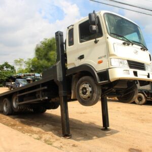 Alternative view of Xe Tải Hyundai HD210 Nâng Đầu Chở Máy Công Trình