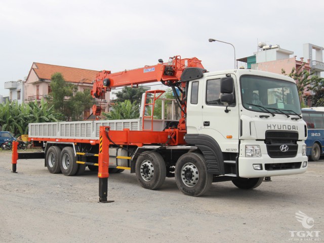 Xe Cẩu Hyundai HD320 11 tấn 4 Chân Gắn Cẩu Kanglim KS2056 - Ảnh 2