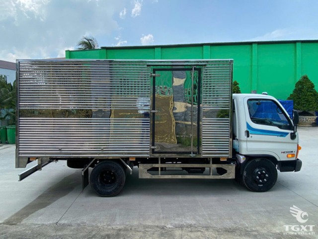 Xe Tải Hyundai Mighty N500LA 2.1 Tấn Thùng Kín - Ảnh 3
