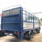 Xe Tải Hyundai New Mighty N250SL 2T5 Thùng Bạt Gắn Bửng Nâng