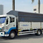 Xe Tải Isuzu FRR90NE5 6.5 Tấn Thùng Bạt