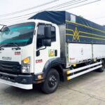 Xe Tải Isuzu FRR90QE5 6 Tấn Thùng Bạt