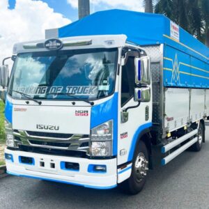 Xe Tải Isuzu NQR75LE5 5.5 Tấn Thùng Bạt