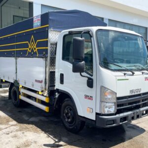 Xe Tải Isuzu QLR77FE5 2.3 Tấn Thùng Bạt