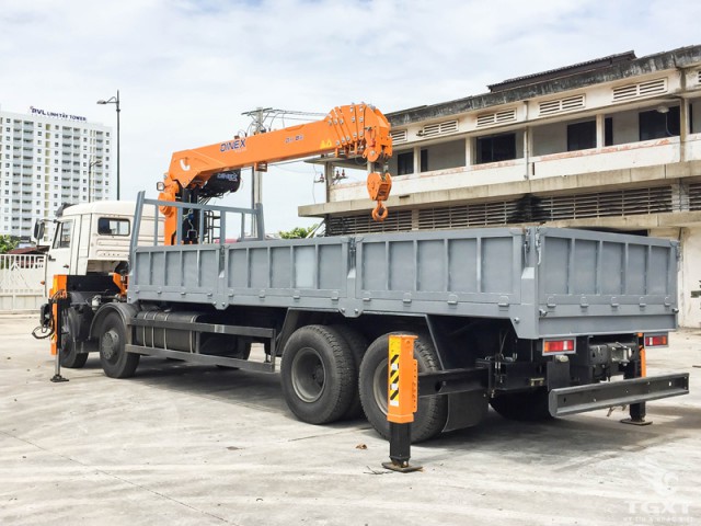 Xe Tải Kamaz 4 Chân 15 Tấn Gắn Cẩu Dinex 4 Tấn 6 Khúc - Ảnh 2