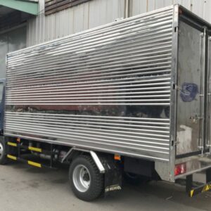 Alternative view of Xe Tải Teraco Tera245L 2.45 Tấn Thùng Kín