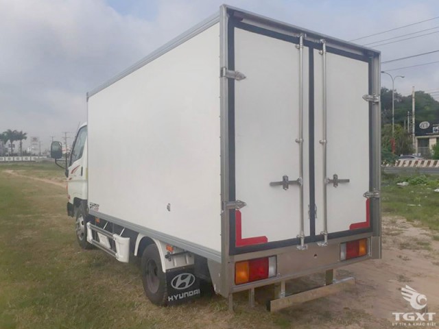 Xe Tải Hyundai New Mighty N250 2.4 Tấn Thùng Bảo Ôn - Ảnh 4
