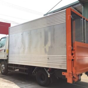 Alternative view of Xe Tải Hyundai New Mighty N250 2T4 Thùng Kín Gắn Bửng Nâng