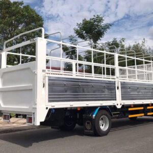 Alternative view of Xe Tải Vĩnh Phát NK490SL Thùng Bạt Gắn Bửng Nâng Dài 6m2