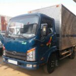 Xe Tải Veam VT252 2.4 Tấn Thùng Kín