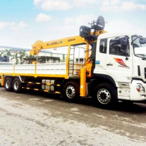 Xe Cẩu Dongfeng L310 11 Tấn Gắn Cẩu Sosan SCS-1015LS